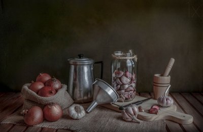 Rustikale Küchennotwendigkeiten von Margareth Perfoncio