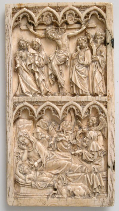 Blatt aus einem Diptychon mit der Kreuzigung und Geburt Christi von Master of Kremsmunster