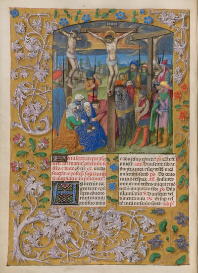 Temporale (1. Teil: vom ersten Adventssonntag bis Karsamstag). Die Kreuzigung (Karfreitag). Rand mit Blumendekoration. Zwei Textspalten mit zwei Initialen von Master of the Dresden Prayer Books