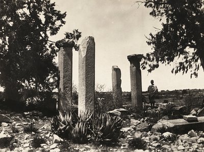 „Ein Imperium aufbauen“ im faschistischen Zeitalter: Axum Überreste in Cohaito, 09/05/1936 von Modestino Baldinetti