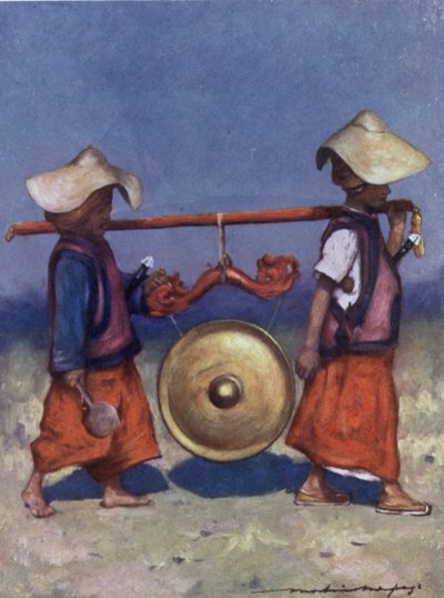 Shan-Träger, die einen Messinggong tragen von Mortimer Ludington Menpes