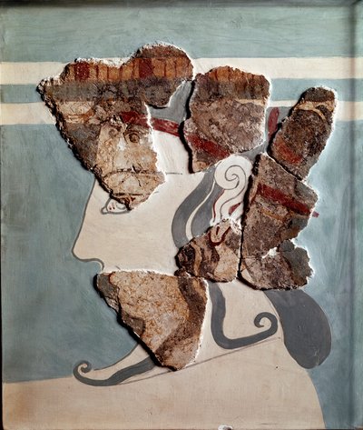 Mykenische Kunst: Frauenkopf. Fragment eines Freskos aus dem Palast von Tiryns von Mycenaean