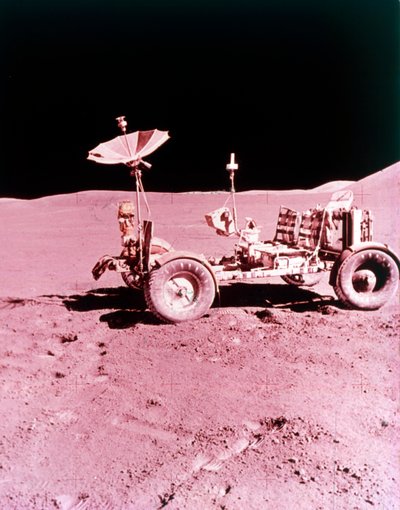 Das erste Mondfahrzeug, Apollo 15, Juli 1971 von NASA Images