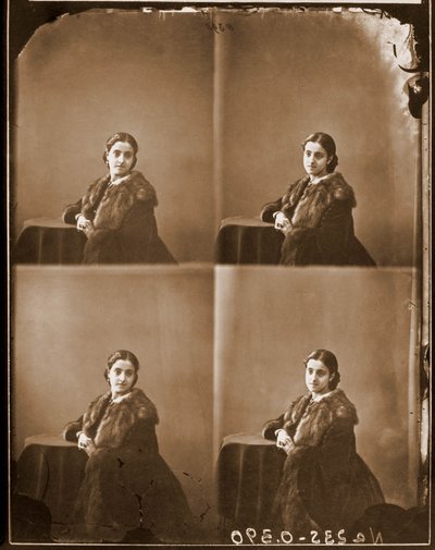 Porträt von Adelina Patti, Sopranistin 1853-1919 (Foto) von Nadar