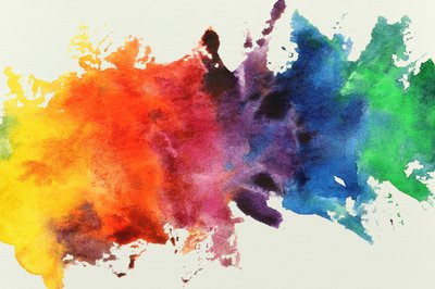 Lebhafter Regenbogenspritzer von Natalie Bruns