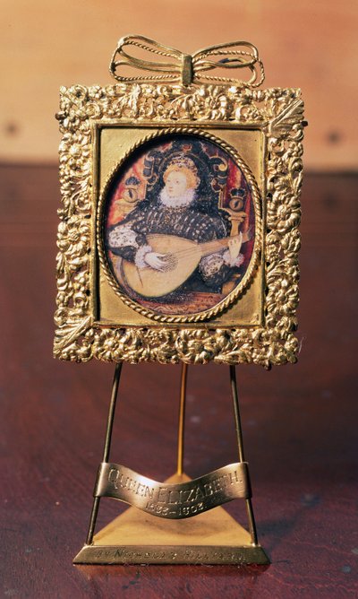 Königin Elisabeth I spielt Laute (Miniatur mit Messingständer) von Nicholas Hilliard