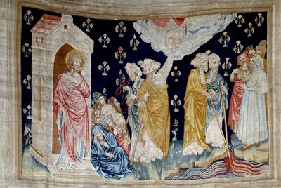 Hängung der Offenbarung (1373-1383), Nr. 28: das Wunder. Treue Diener Gottes und Propheten betrachten den in Blut verwandelten Fluss. Tapisserie von Nicolas Bataille (1330-1405) von Nicolas Bataille