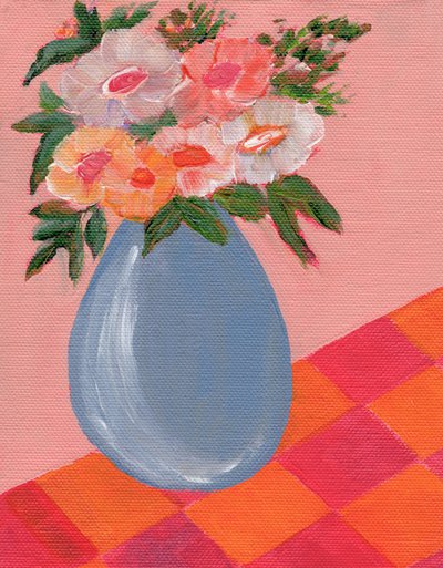 Bunte Blumen in blauer Vase von Nikita Jariwala