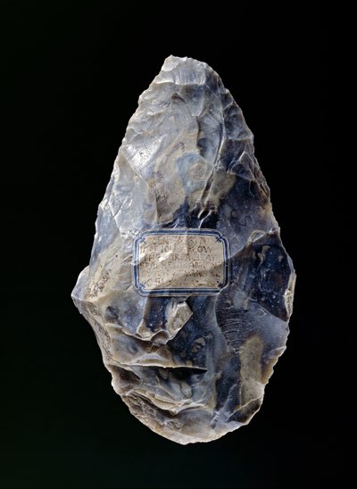 Handaxt, aus St. Acheul, Somme, Amiens, Frankreich, Paläolithikum, ca. 200.000 v. Chr. von Paleolithic