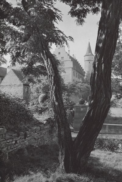 Ehemaliger Bischofspalast und Nikolausturm, Ochsenfurt, Bayern von Paul Wolff