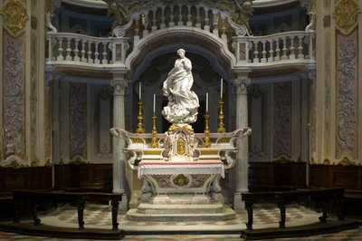 Die Unbefleckte Empfängnis, Santa Maria Immaculata auf dem Altar der szenografischen Kapelle platziert 1669-70 (Marmor) von Pierre Puget