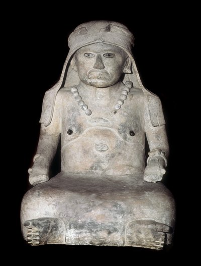 Präkolumbianische Kunst: alte Frau mit Kopfbedeckung. Skulptur aus Veracruz (Mexiko) von Pre Columbian Pre Columbian