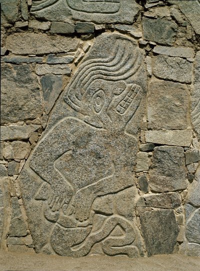 Wand mit Relief eines Kriegers von Pre Columbian Pre Columbian
