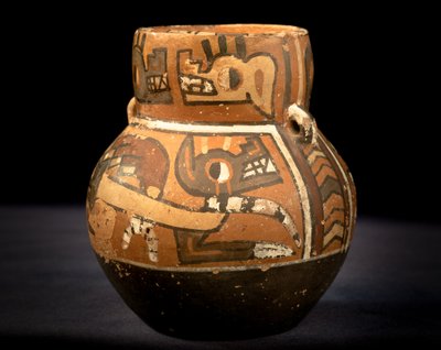 Vase / Huari- oder Wari-Kultur von Precolombian Precolombian