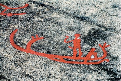 Petroglyphen von Tanoum, die einen Mann auf einem Boot darstellen, Felsen von Litsleby, Schweden (gravierter Stein) von Prehistoric Prehistoric