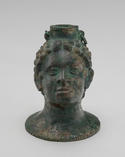 Behälter in Form eines afrikanischen Kopfes von Probably Etruscan