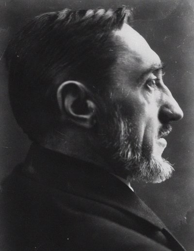 Porträt des Schriftstellers Ivan Sergejewitsch Schmeljow (1873-1950) von Pyotr Ivanovich Shumov
