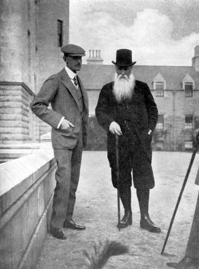 Sir Arthur Davidson und Sir Dighton Probyn von Queen Alexandra