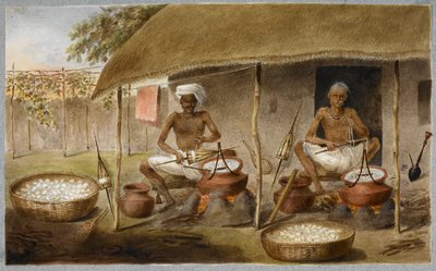 Zwei Männer sitzen vor einer Hütte und ziehen Seide aus Kokons und wickeln sie auf Spindeln, indem sie die Kokons in Wasser kochen, ca. 1820 von Ram Sita
