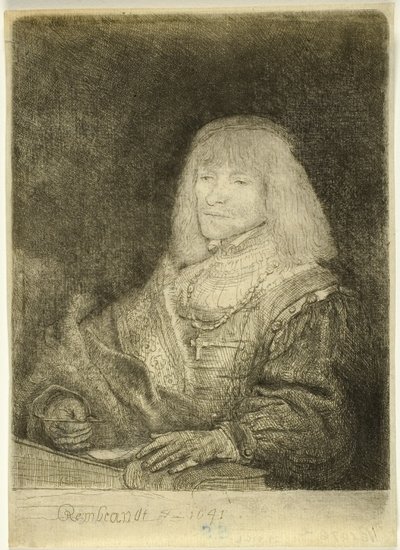 Mann an einem Schreibtisch mit Kreuz und Kette von Rembrandt van Rijn