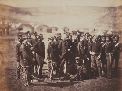 Oberst Doherty, Offiziere und Männer des 13. Regiments der leichten Dragoner, aus einem Album mit 52 Fotografien zum Krimkrieg, 1855 von Roger Fenton