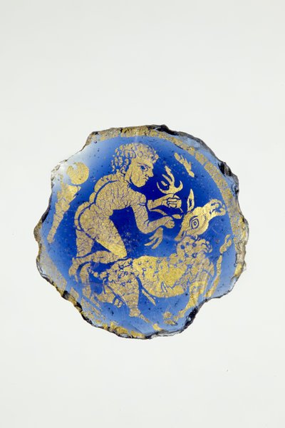 Medaille mit Herkules, nackt, mit rechtem Knie auf dem kerynischen Hirsch von Roman
