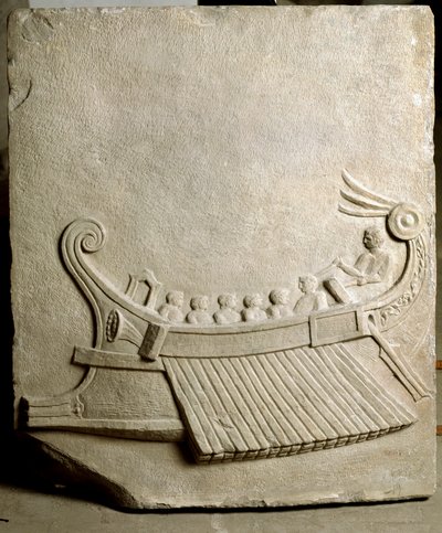 Römische Kunst: Römische Trireme - Fragment eines Marmorfrieses aus Pozzuoli von Roman