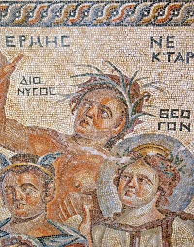 Die Präsentation des Baby Dionysos durch Hermes. Detail von Hermes, Nektar und Theogen, Haus des Aion, Paphos, Zypern von Roman