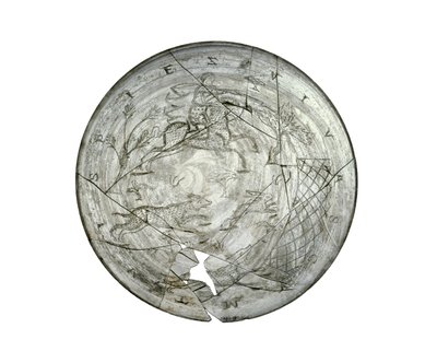 Wint Hill Schale, graviert mit einer Jagdszene, wahrscheinlich aus dem Rheinland, römisch, 4. Jahrhundert (Glas) von Roman