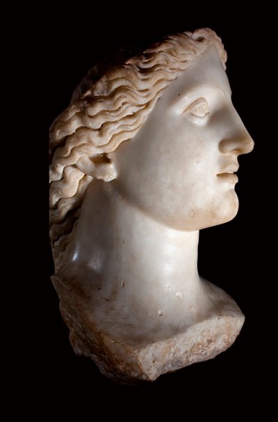 Kopf der Göttin Juno - Weiße Marmorskulptur, römische Periode, Banasa (Marokko) von Roman Roman