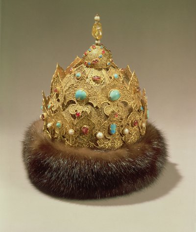 Krone von Karan, graviertes Gold mit Edelsteinen, Pelzbesatz, Niello und Durchbrucharbeit, Mitte 16. Jahrhundert (Gold, Edelsteine, Pelz) von Russian School