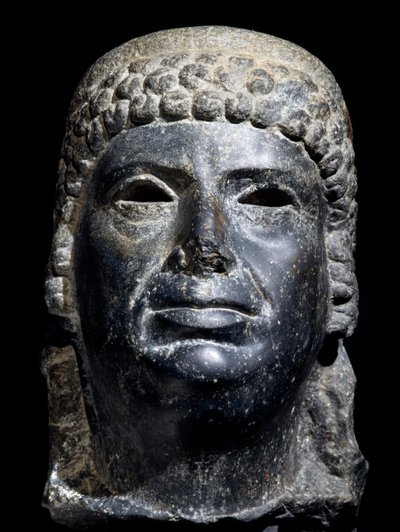 Kopf von Kleopatra III., Basaltskulptur. Ägyptische Zivilisation, Ptolemäische Zeit, 2. Jahrhundert v. Chr. von School Egyptian