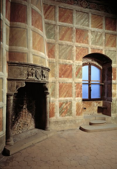 Kleines Eckzimmer mit Kamin von School Italian
