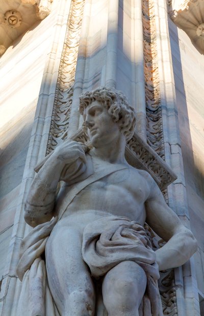 Telamon an der Fassade des Mailänder Doms, Lombardei, Italien (Detail) von School Italian