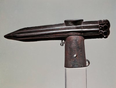 Skythische Kunst: Bronzeaxt aus der Region Krasnojarsk (Sibirien und Altai). 7. - 2. Jahrhundert v. Chr. von Scythian