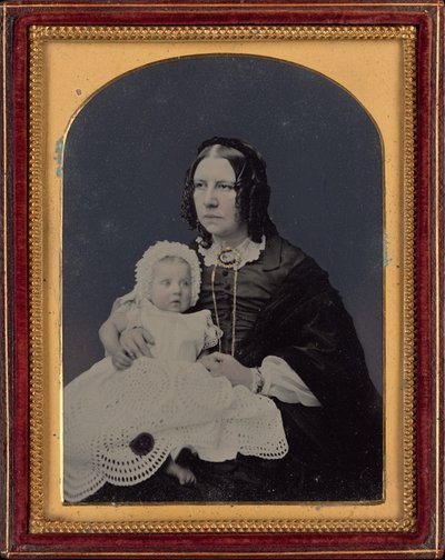 Porträt einer Frau und eines Babys, ca. 1855 (Foto) von Silas Eastham