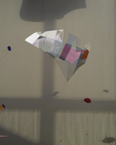 Geometrisches Lichtspiel von Stefan Fransson