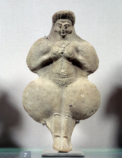 Orientalische Kunst: Terrakotta-Statuette einer Frau, die ihre Brüste hält, wahrscheinliche Darstellung von Ishtar, Göttin der Fruchtbarkeit. Aus Susa. Iran. Elamische Periode. 14.-12. Jahrhundert v. Chr. Paris, Louvre Museum von Sumerian Sumerian