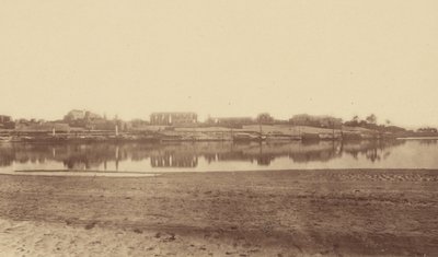 Übersicht von Luxor vom gegenüberliegenden Ufer von Théodule Devéria