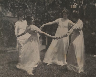Susan Hannah Macdowell, Unbekanntes Mädchen, Elizabeth Macdowell und möglicherweise Mary Macdowell, ca. 1 von Thomas Eakins