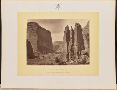 Cañon de Chelle. Wände des Grand Cañon, etwa 1200 Fuß hoch von Timothy H. O
