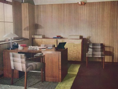Ein privates Büro entworfen und ausgeführt von Gordon Russell Ltd., Broadway Worcs und London, 1935 von Unbekannt