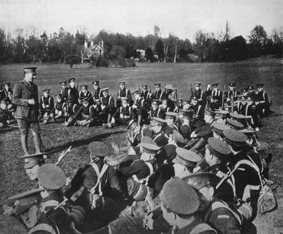 Ein Vortrag im Freien in den Parks, Oxford, 1915 von Unbekannt