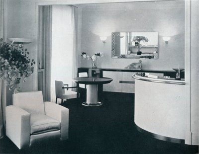 Bar-Ecke eines Speisezimmers, entworfen von Jacques Adnet, ca. 1940 von Unbekannt