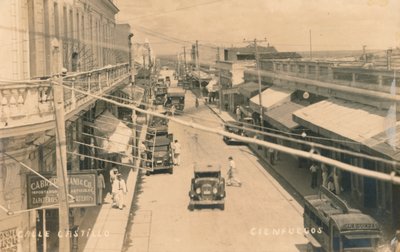 Calle Castillo, Cienfuegos, Kuba, um 1900 von Unbekannt