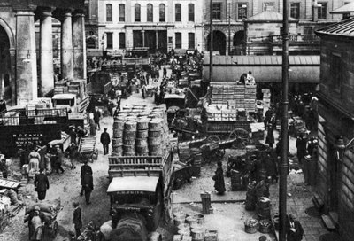 Früher Morgen in Covent Garden, London, 1926-1927 von Unbekannt