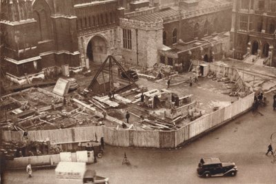 Errichtung des Anbaus an die Westminster Abbey im Vorfeld der Krönung von König Georg VI., 1937 von Unbekannt