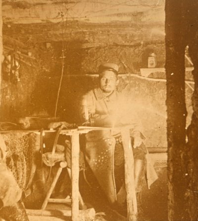 Französischer Soldat unter Tage, ca. 1914-1918 von Unbekannt
