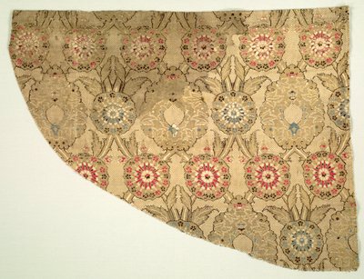 Lampas mit doppeltem ogivalem Blumenmuster auf kariertem Grund, 1550-1575 von Unbekannt