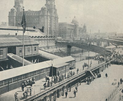 Liverpool Anlegestelle, eine der interessantesten Flussfronten in Großbritannien, 1937 von Unbekannt
